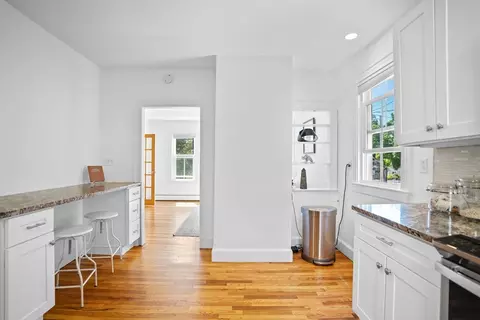 81 Franklin St, Brookline, MA 02445 photo 7