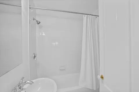 81 Franklin St, Brookline, MA 02445 photo 21