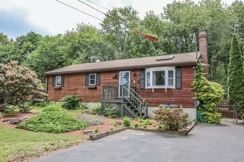 26 Huntington Ave, Methuen, MA 01844