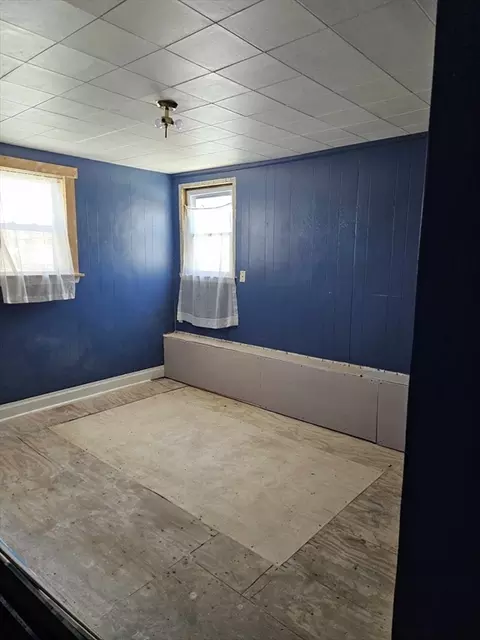 22 Negus St, Webster, MA 01570 photo 16