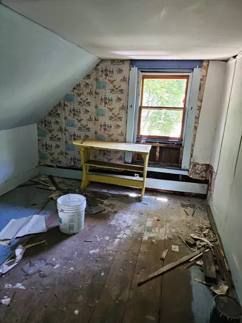 22 Negus St, Webster, MA 01570 photo 31