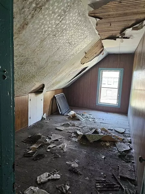 22 Negus St, Webster, MA 01570 photo 32