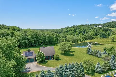 56 Bell St, North Brookfield, MA 01535