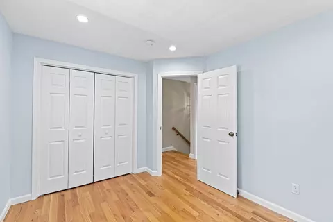 Bedroom - 25 Culloden Dr, Canton, MA 02021 photo 6 of 7
