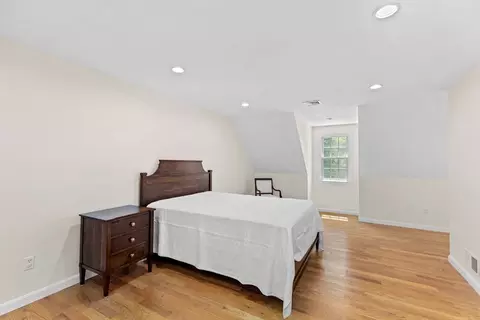 Bedroom - 25 Culloden Dr, Canton, MA 02021 photo 2 of 7