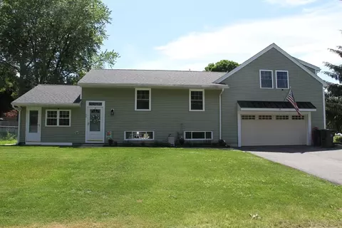 88 Bigelow St, Marlborough, MA 01752