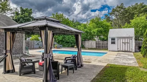 Exterior - 14 Willard St, Wareham, MA 02571 photo 5 of 6