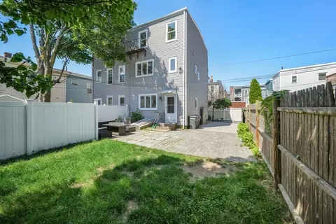 Exterior - 663 E 5th # A, Boston, MA 02127 photo 3 of 4