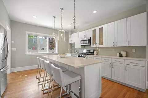 Kitchen - 663 E 5th # A, Boston, MA 02127 photo 2 of 3