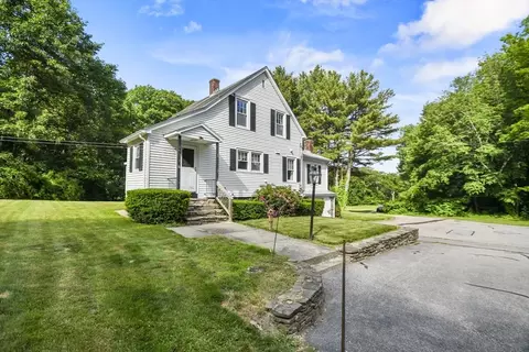101 Mannville St, Leicester, MA 01524