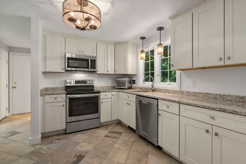 Kitchen - 15 Mockingbird Ln, Maynard, MA 01754 photo 3 of 3
