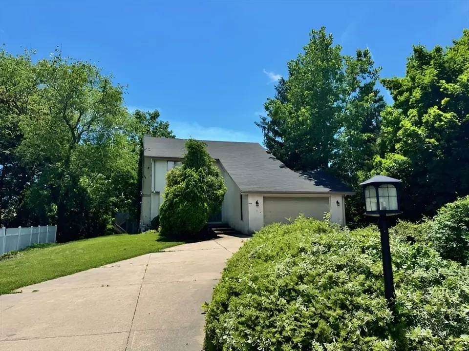 945 Wilson Rd, Fall River, MA 02720 23 Photos Movoto