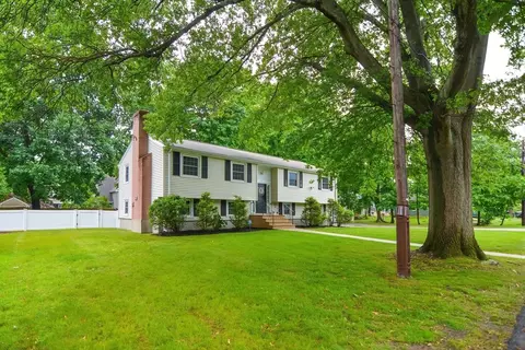 3 Sumner St, Canton, MA 02021 photo 3