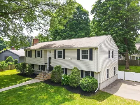 3 Sumner St, Canton, MA 02021 photo 6