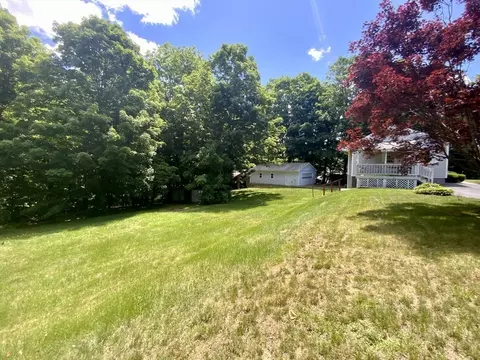 Exterior - 119 Barnett Rd, Sutton, MA 01590 photo 8 of 9
