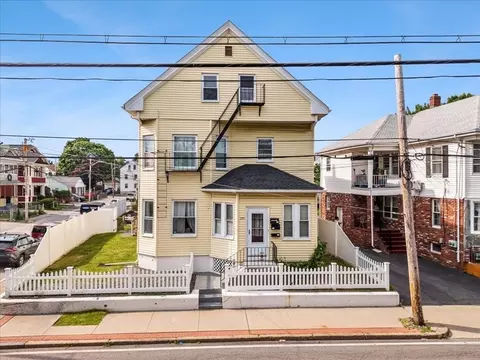 270 Division, Pawtucket, RI 02860