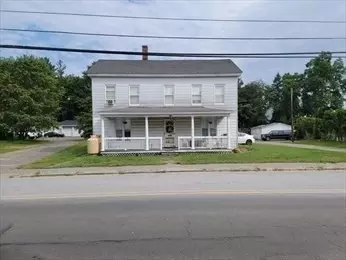 31 W Main St, Ware, MA 01082