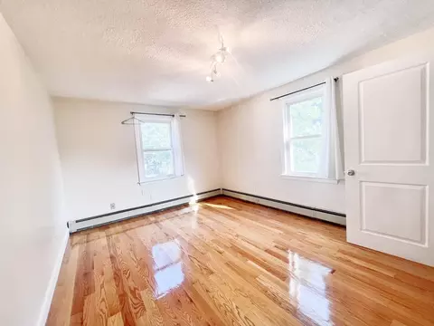 68 Maple St, Melrose, MA 02176 photo 33