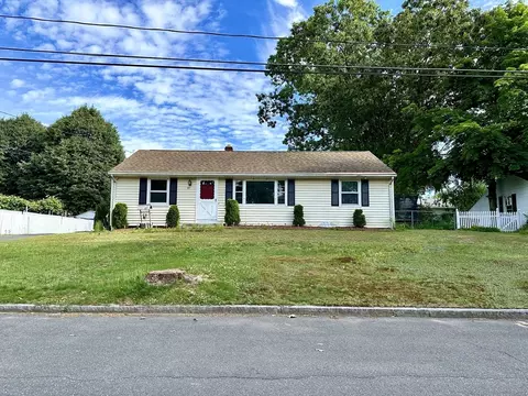 87 Mayfield St, Springfield, MA 01108