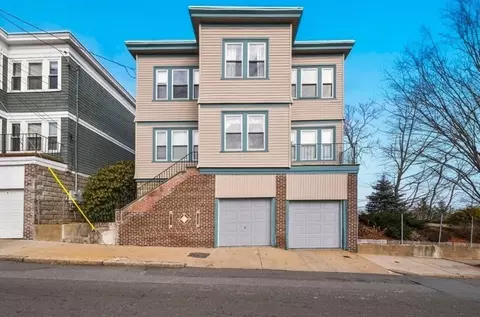 170 Bellingham St, Chelsea, MA 02150