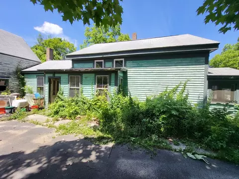 217 Spring St, Athol, MA 01331 photo 2