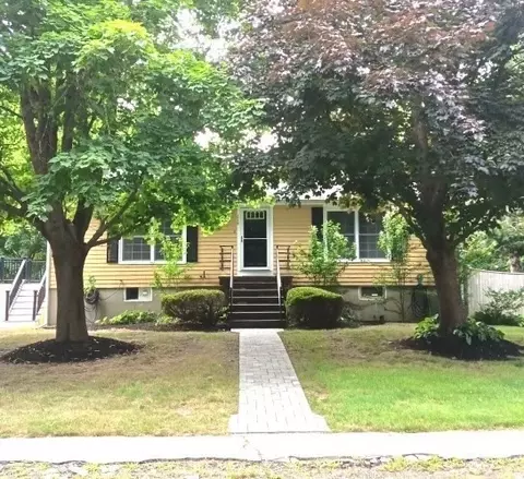 116 Hobart St, Hingham, MA 02043
