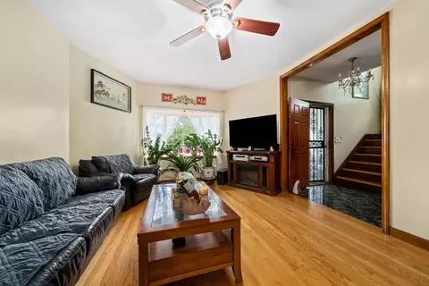 12 Harvard St, Everett, MA 02149 photo 6