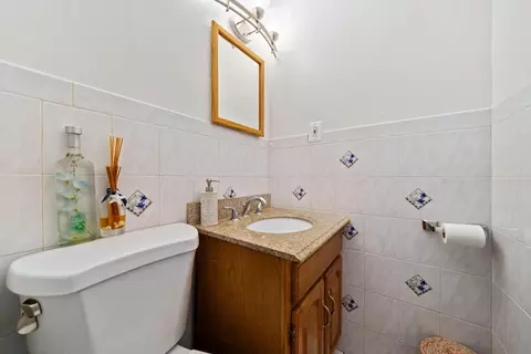 12 Harvard St, Everett, MA 02149 photo 10