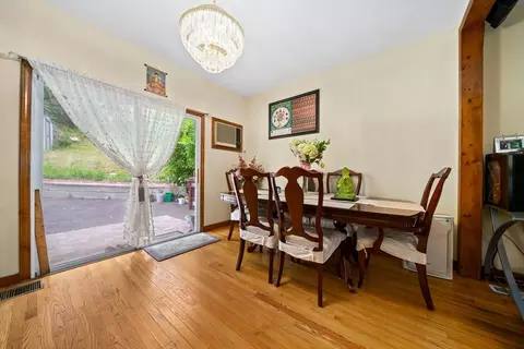 12 Harvard St, Everett, MA 02149 photo 8