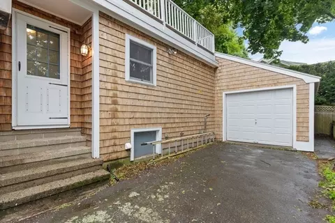 17 Bayview Rd, Marblehead, MA 01945 photo 32