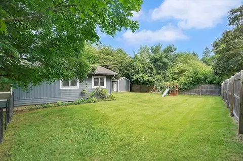 6 Ellendale Cir, Springfield, MA 01128 photo 32