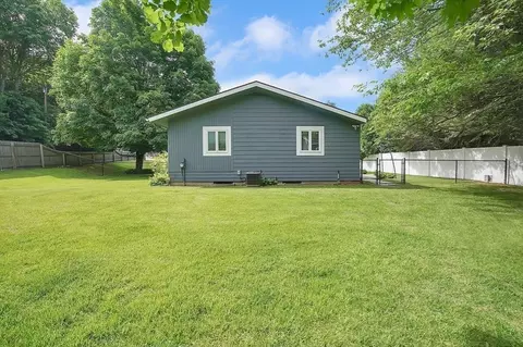 6 Ellendale Cir, Springfield, MA 01128 photo 34