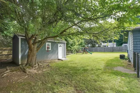 6 Ellendale Cir, Springfield, MA 01128 photo 36