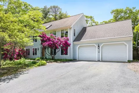 12 Faunce Mountain Rd, Sandwich, MA 02563