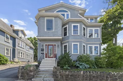 108-110 Burrill St #2, Swampscott, MA 01907