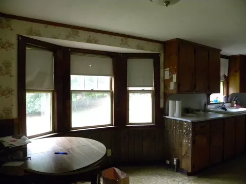 Kitchen - 7 Webster Rd, Ashland, MA 01721 photo 2 of 4