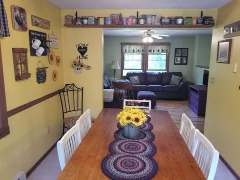 Dining - 291 Crouch Rd, Warren, MA 01083 photo 2 of 2