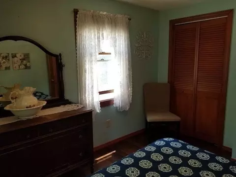 Bedroom - 291 Crouch Rd, Warren, MA 01083 photo 4 of 4