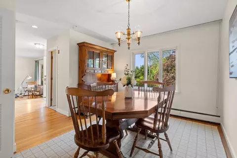 Dining - 16 Sheldon Rd, Marblehead, MA 01945 photo 2 of 2