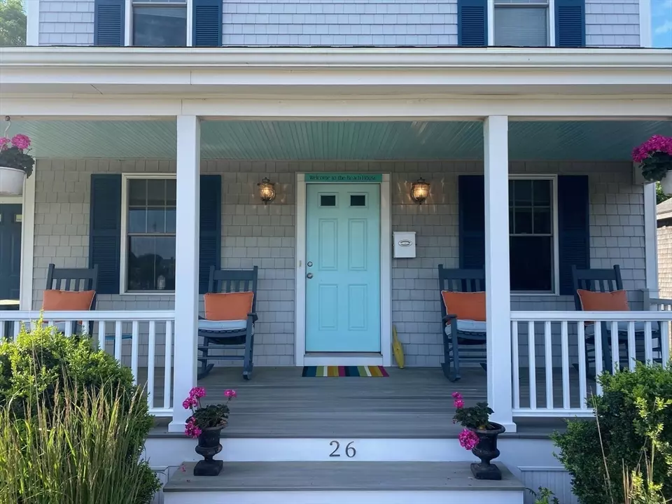 26 L, Hull, MA 02045 10 Photos Movoto