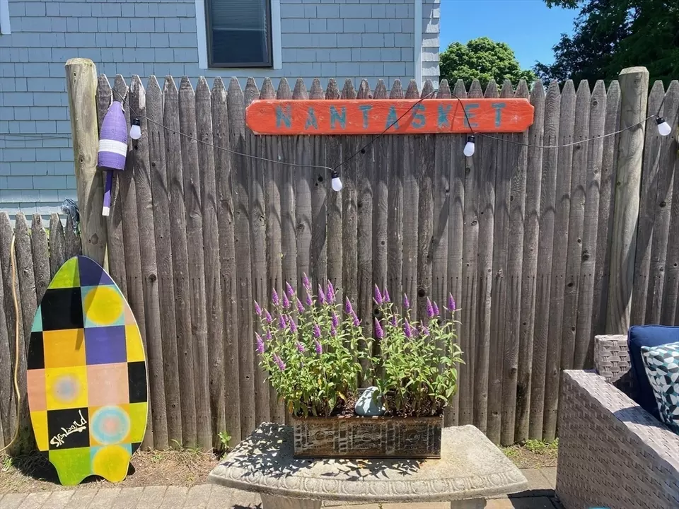 26 L, Hull, MA 02045 10 Photos Movoto