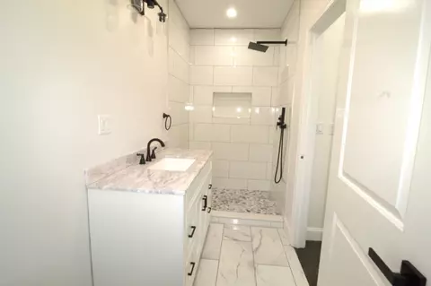 57 Windsor St, Everett, MA 02149 photo 24
