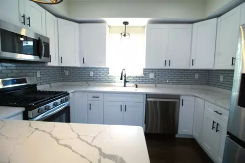 57 Windsor St, Everett, MA 02149 photo 6
