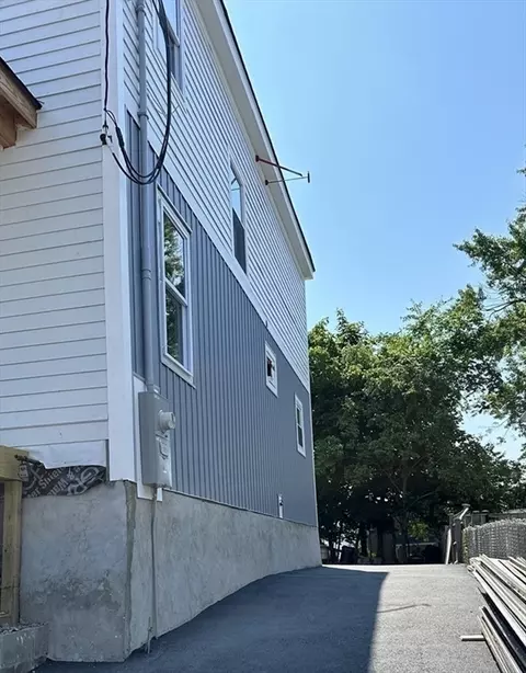 57 Windsor St, Everett, MA 02149 photo 12