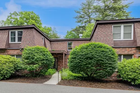 15 Lawrence Rd #23, Rowley, MA 01969