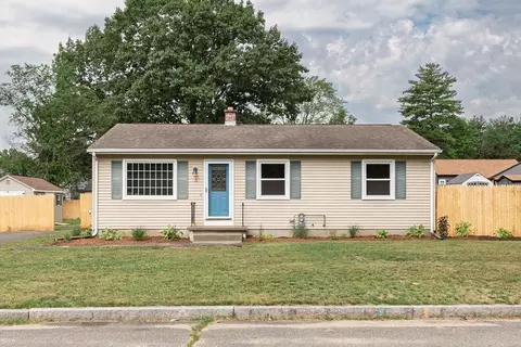 18 Bamforth Rd, Springfield, MA 01128