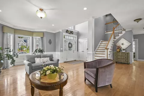 39 Regency Dr, Dracut, MA 01826 photo 5