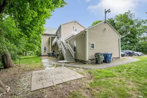 Exterior - 416 Maple St #4, Danvers, MA 01923 photo 4 of 4