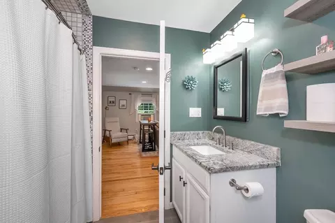 Bath - 416 Maple St #4, Danvers, MA 01923 photo 2 of 2