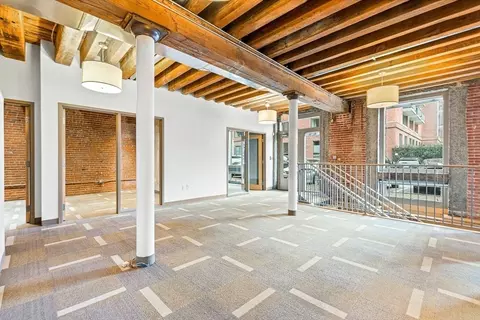 343 Commercial St #109, Boston, MA 02109